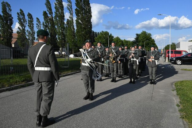 Festakt zur Umbenennung des Fliegerhorsts Brumowski in Fliegerhorst Leopold Figl – General Pabisch.