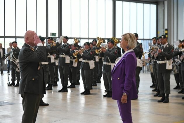 Festakt zur Umbenennung des Fliegerhorsts Brumowski in Fliegerhorst Leopold Figl – General Pabisch.