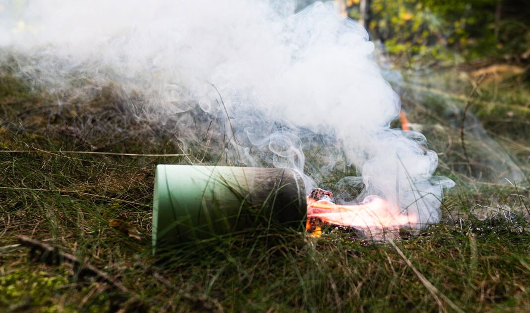 Nebelhandgranaten des Typs DM 45 – ©Bundeswehr/Niendorf