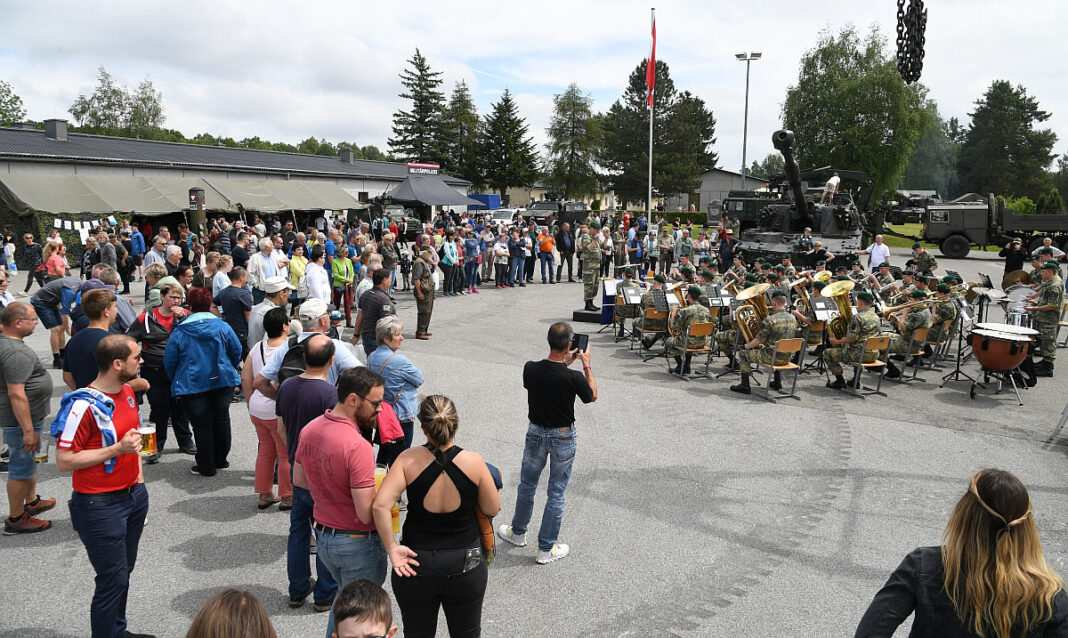 Tag der Offenen Tür in der Liechtenstein-Kaserne – ©Patrick Huber