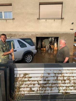 Soldaten des Jägerbataillons 19 helfen bei der Beseitigung von Unwetterschäden – ©Bundesheer