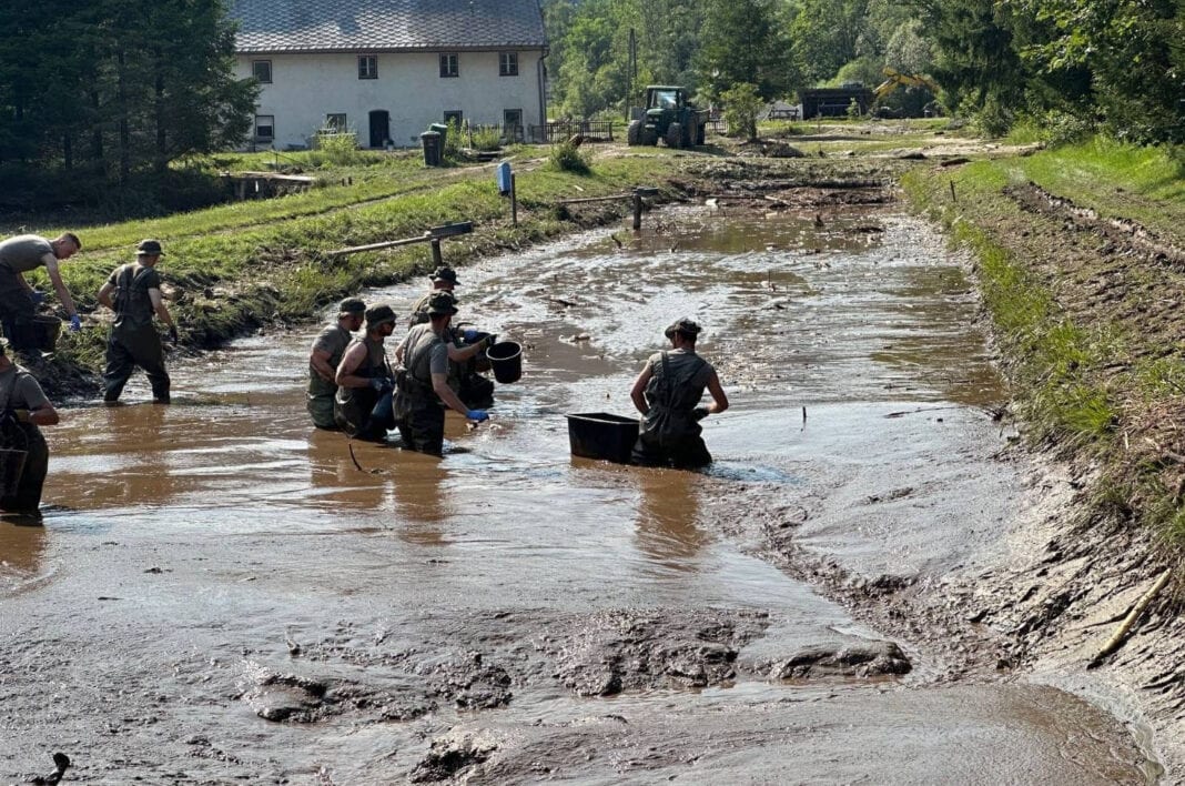 Bundesheer-Soldaten im Assistenzeinsatz – ©Bundesheer/Merl