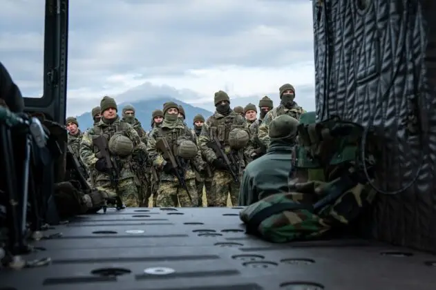 Soldaten des Jägerbataillons 25 trainierten luftbewegliche Einsätze – ©Bundesheer/Oberdorfer