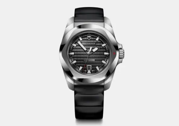 I.N.O.X. Automatic – ©Victorinox